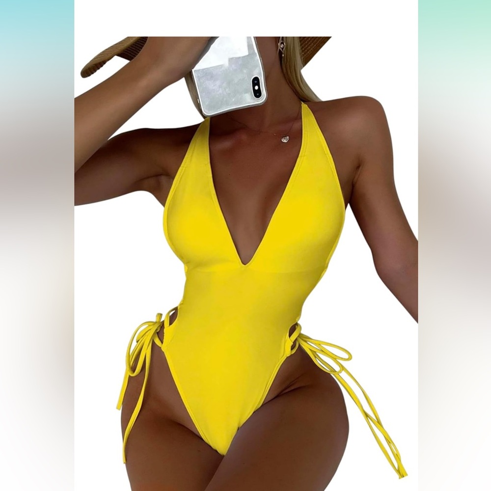 Skays One Piece Women’s Tummy Control Swimsuit New Size Small